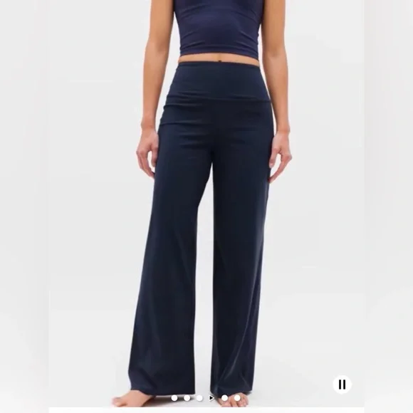 NWT Athleta Elation high rise Wide-Leg Black Leggings for Yoga and Fitness MT - Picture 5 of 11